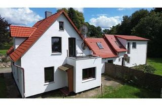 Haus kaufen in 22956 Grönwohld, Eine Familie unter zwei Dächern