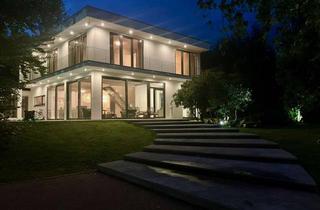 Villa kaufen in 65527 Niedernhausen, Exklusive Architektenvilla am Naturpark – Luxuswohnen im Grünen!