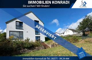 Einfamilienhaus kaufen in 66903 Altenkirchen, IK | Altenkirchen: Modernes Split-Level-Einfamilienhaus am Feldrand von Altenkirchen