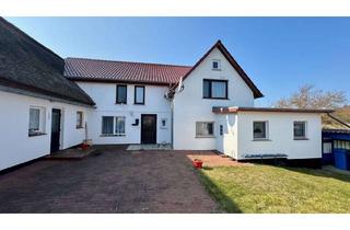 Haus kaufen in 18565 Insel Hiddensee, 1 Wohnhaus + 3 Ferienwohnungen nahe Strand !