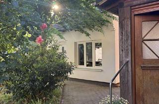 Haus kaufen in 65830 Kriftel, Einzigartiges, freistehendes Stadthaus mit Geschichte - stilvoll saniert, sofort bezugsbereit