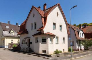 Mehrfamilienhaus kaufen in 78056 Villingen-Schwenningen, Kernsaniertes Mehrfamilienhaus mit drei Wohnungen