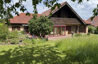 Haus kaufen in 35094 Lahntal, Charmantes Zuhause mit Einliegerwohnung – ruhig und naturnah in Caldern