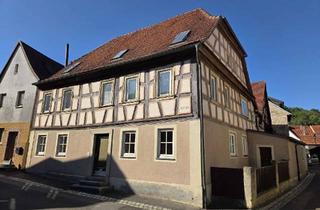Haus kaufen in 97483 Eltmann, Historisches Wohnen (Wfl. ca. 130 m²) in zentraler Lage von Eltmann - Einzeldenkmal -