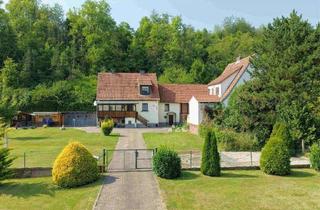 Einfamilienhaus kaufen in 37269 Eschwege, Familienfreundliches Einfamilienhaus mit großem Garten und viel Potenzial