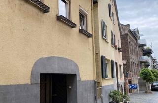 Haus kaufen in 56112 Lahnstein, Älteres / vermietetes Stadthaus im Ortskern von Niederlahnstein mit ausbaufähiger Scheune