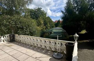 Einfamilienhaus kaufen in 37434 Gieboldehausen, Einfamilienhaus im Herzen Gieboldehausens mit großzügigem Garten, Pool, Garagen und reichlich Fläche