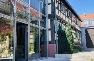 Villa kaufen in 76870 Kandel, Ihre neue Oase!!! Traumhafte, charmante Villa mit Pool