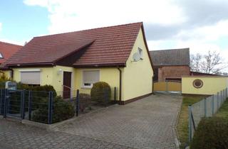 Bauernhaus kaufen in Heringsgasse, 06868 Hundeluft, Gemütliches modernisiertes Bauernhaus in Hundeluft mit großem Grundstück!