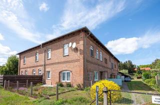 Bauernhaus kaufen in Rosenstraße 28, 17139 Remplin, Listenpreis 79.000,00 € - Bauernhaus mit viel Nebengelass in Remplin bei Malchin