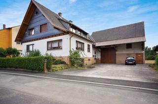 Haus kaufen in 35108 Allendorf, Mehr als ein Haus: Ein Stück Freiheit mit Scheune und Hof in Top-Lage