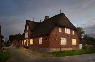 Haus kaufen in 25938 Oldsum, Kernsaniertes Kapitänshaus im Herzen von Oldsum!