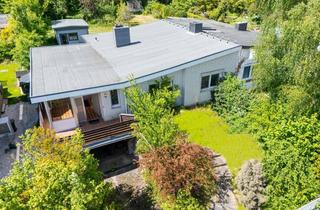 Doppelhaushälfte kaufen in 22926 Ahrensburg, Doppelhaushälfte mit Tiefgarage in idyllischer Lage am Naturschutzgebiet