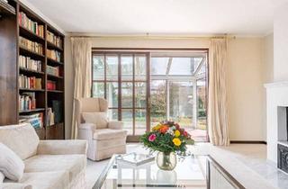 Einfamilienhaus kaufen in 82131 Gauting, Charmantes Einfamilienhaus mit viel Potential in ruhiger und grüner Lage