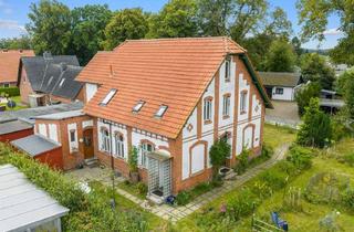 Haus kaufen in Neuer Weg 26, 24392 Norderbrarup, Historisch & Küstennah - Zwei Wohneinheiten