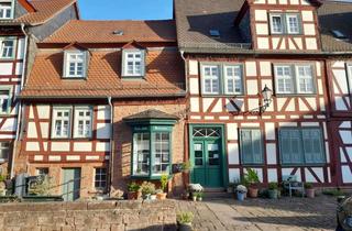 Haus kaufen in 63654 Büdingen, Repräsentatives Wohnen und Gewerbe im Herzen der Büdinger Altstadt ohne Maklerprovision