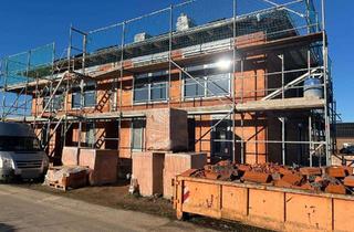 Doppelhaushälfte kaufen in Schwalbenmoor, 38527 Meine, Im Bau: Hochwertige Neubau-Doppelhaushälfte mit Garten (linke Seite)