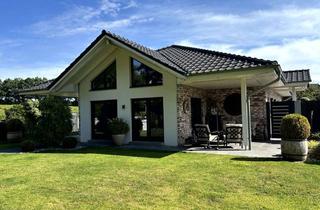 Haus kaufen in 21255 Kakenstorf, Repräsentativer Bungalow mit Galerie in ruhiger Lage und Traumgarten