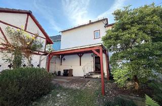 Haus kaufen in 65618 Selters (Taunus), ---Uriges Fachwerkhaus mit geschlossenem Innenhof und idyllischem Garten---