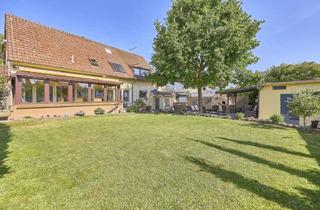 Haus kaufen in 67281 Kirchheim, Zweifamilienhaus mit zwei separaten Wohneinheiten !!