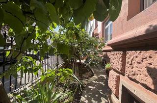 Haus kaufen in 68161 Schwetzingerstadt, Historische Eleganz trifft modernen Wohnkomfort – stilvolles 3-Familienhaus in der Oststadt--