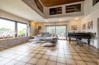 Einfamilienhaus kaufen in 75045 Walzbachtal, Ideal für Familien: Großzügiges Einfamilienhaus mit Einliegerwohnung in Jöhlingen