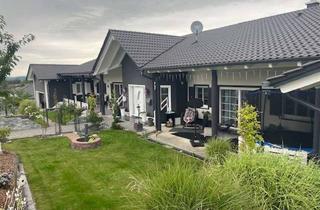 Haus kaufen in 94544 Hofkirchen, Exklusiver Doppelhausbungalow mit Sonnenterrassen und großzügigem Wohnambiente