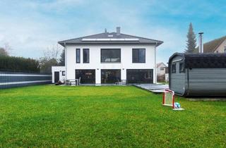 Villa kaufen in 14656 Brieselang, Purer Luxus! Exklusive Architektenvilla am Havelkanal bietet alles, was das Herz begehrt!