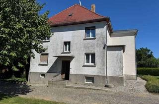 Haus kaufen in 01877 Schmölln-Putzkau, Zwei-Familien-Haus mit großem Grundstück