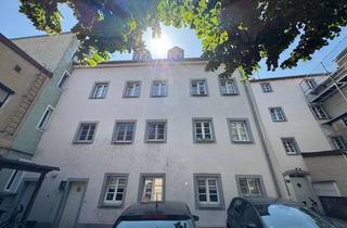 Mehrfamilienhaus kaufen in 93047 Innenstadt, Absolutes Highlight! Denkmalgeschütztes Mehrfamilienhaus in top Lage der historischen Altstadt