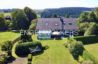 Haus kaufen in 72275 Alpirsbach, Exklusives Anwesen in Peterzell: Luxuriöses Wohnen mit großem Garten im Herzen des Schwarzwaldes!