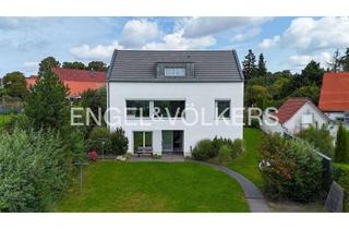 Einfamilienhaus kaufen in 18528 Bergen, Energieeffizient leben: Raumstarkes Einfamilienhaus mit Wärmepumpe