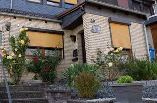 Haus kaufen in 38259 Bad, Reihenmittelhaus mit Anbau, großen Balkon, Terrasse, Garten und Garage in Salzgitter- Bad