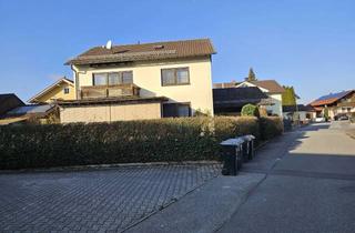 Einfamilienhaus kaufen in 94557 Niederalteich, Familienfreundliches Einfamilienhaus mit Garten und Balkon in ruhiger Wohnlage