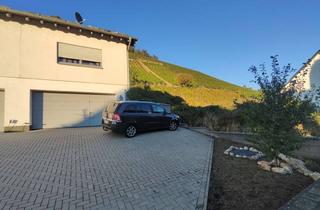 Doppelhaushälfte kaufen in Landskroner Straße 38, 53474 Bad Neuenahr-Ahrweiler, Schöne Doppelhaushälfte in Bad Neuenahr-Ahrweiler Ortsteil Heppingen