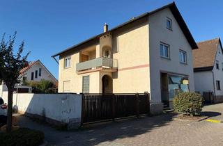 Einfamilienhaus kaufen in 76351 Linkenheim-Hochstetten, -Reserviert- Großes Einfamilienhaus auf Eckgrundstück in Hochstetten