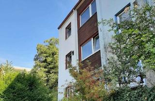 Reihenhaus kaufen in Thomees Kamp 25, 58644 Iserlohn, Charmantes Eckreihenhaus mit Garten – renovierungsbedürftig, aber voller Potenzial