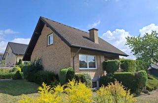 Einfamilienhaus kaufen in Drosteweg, 32791 Lage, Ruhig und doch stadtnah gelegen! Gepflegtes Einfamilienhaus mit großem Garten!