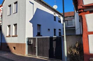 Einfamilienhaus kaufen in Hintergasse, 61191 Rosbach, Charmantes Einfamilienhaus im Ortskern von Ober-Rosbach