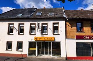 Haus kaufen in 53639 Königswinter, Werbewirksames Wohn-/ Geschäftshaus mit Ladenlokal, Lager und Innenhof in Heisterbacherrott!