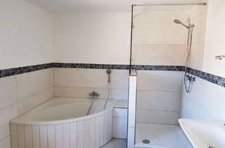 Haus kaufen in 33758 Schloß Holte-Stukenbrock, 4-Parteien-Haus in Schloß Holte-Stukenbrock für Kapitalanleger oder Selbstnutzer von privat