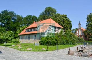 Haus kaufen in Am Focker Strom, 18569 Ummanz, Erbbaurecht mit "Altem Pfarrhaus" in Waase zu verkaufen!