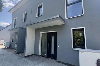 Haus mieten in Krusauer 47, 12305 Lichtenrade, Doppelhaushälfte Neubau, Erstbezug, beste Lage in Berlin-Lichtenrade