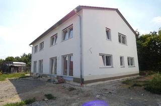 Haus mieten in Gärtnerring 18, 86554 Pöttmes, Modernes Wohnen: Neubau Doppelhaushälften in Handzell zu vermieten