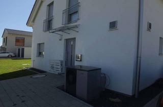 Haus mieten in 97497 Dingolshausen, Günstiges, neuwertiges 5-Zimmer-Haus mit geh. Innenausstattung und EBK in Bischwind Dingolshausen