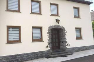 Haus mieten in Vinzenz-Von-Paul-Straße, 54595 Prüm, Großzügiges Haus mit Terrasse und Garten in zentraler Lage von Niederprüm