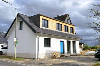 Haus mieten in Kämersheide 7a, 51399 Burscheid, NEUBAU-Erstbezug: Exklusives Einfamilienhaus mit Terrasse und Garten