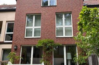 Haus mieten in 14129 Nikolassee, Geräumiges, stilvolles und gepflegtes 7-Zimmer-Reihenhaus für Familien in Schlachtensee (Zehlendorf)