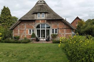Bauernhaus mieten in Hüttenweg, 21516 Tramm, Reetgedecktes Bauernhaus in Feldrandlage