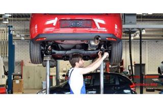 Gewerbeimmobilie mieten in Edekastraße, 97228 Rottendorf, Renovierte 138 m² Werkstatt für LKW und PKW - Ab 01.01.2026